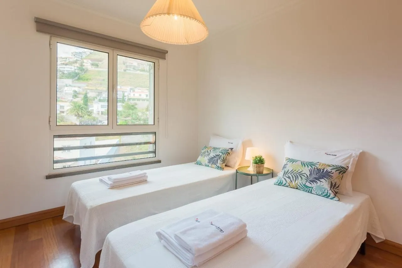 Flh Funchal Sea View Apartment With Pool